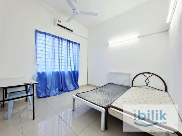 Room for rent in Seksyen U13, Shah Alam