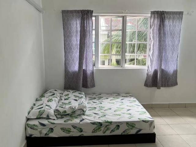 Room for rent in Petaling, Damansara Damai