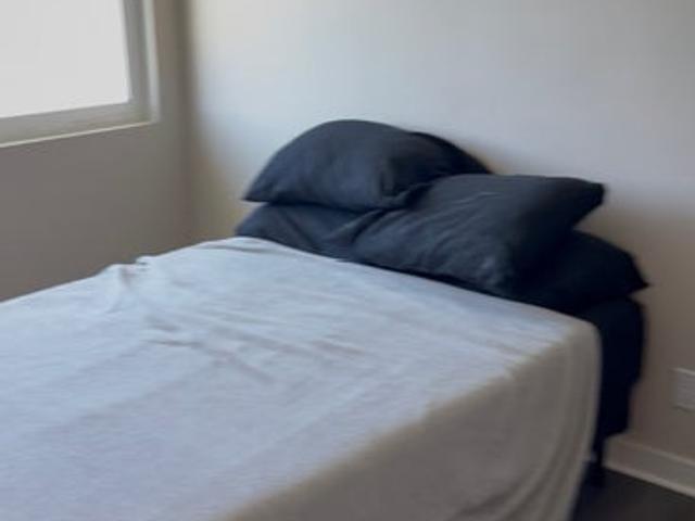 Room for rent in La Mirada, California