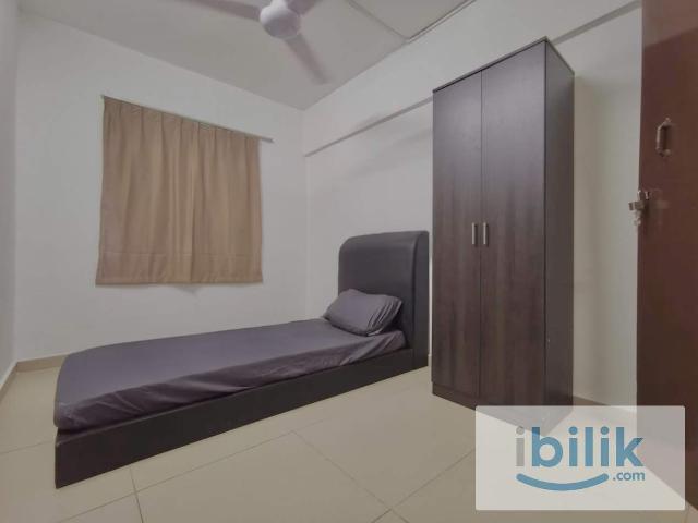 Room for rent in Petaling, Damansara Damai