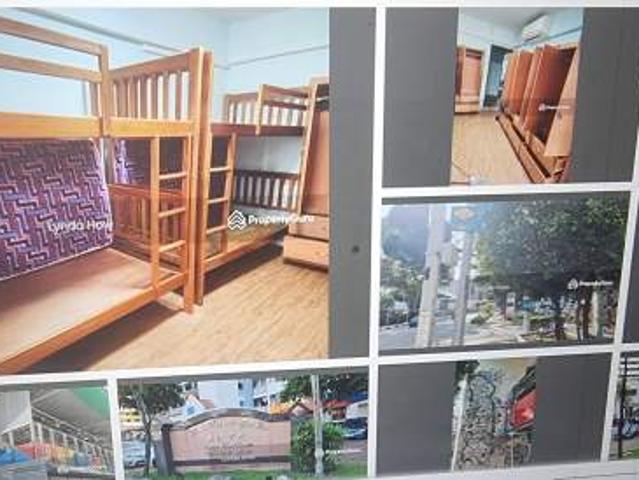 Room for rent in Macpherson