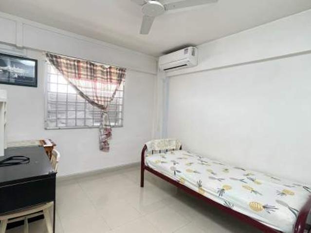 Room for rent