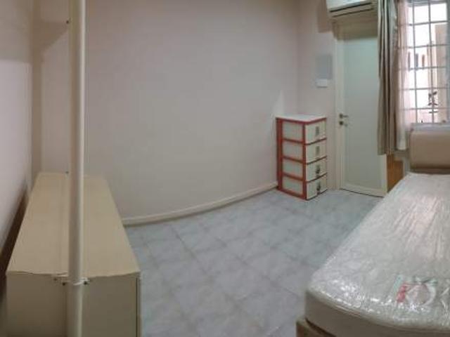 Room for rent in Woodgrove, 23 North West