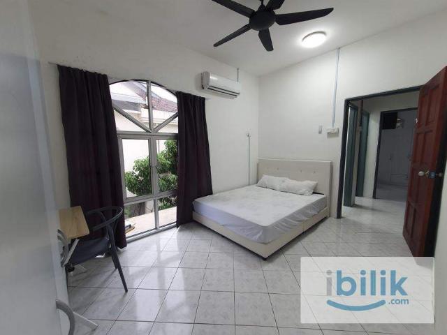 Room for rent in Georgetown, Penang