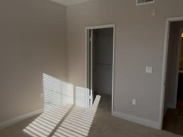 Room for rent in California