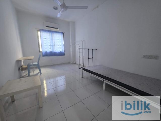 Room for rent in Seksyen U13, Shah Alam