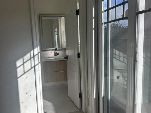 Room for rent in Oxnard, Ventura County