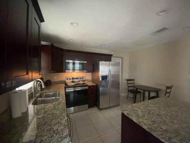 Room for rent in Tampa, Florida