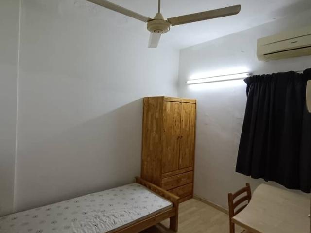 Room for rent in Petaling, Subang Jaya