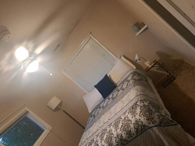 Room for rent in Concord, California
