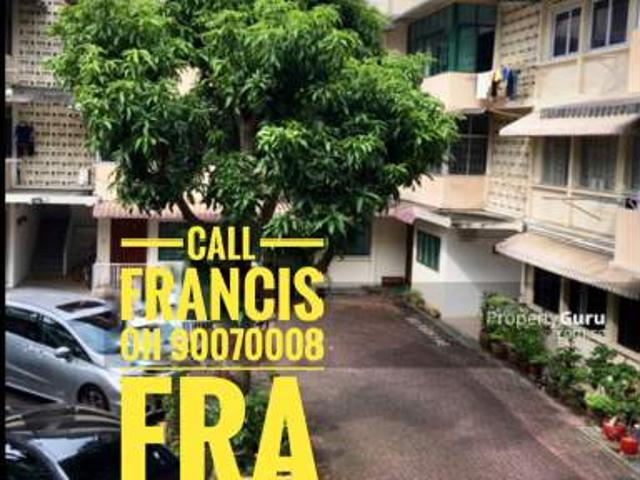 Room for rent in River Valley