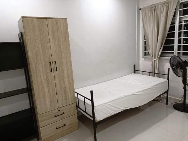 Room for rent