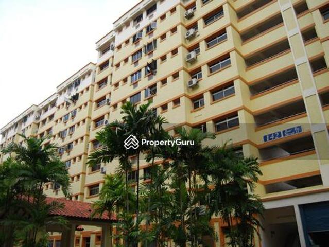Room for rent in 19 North East, Hougang