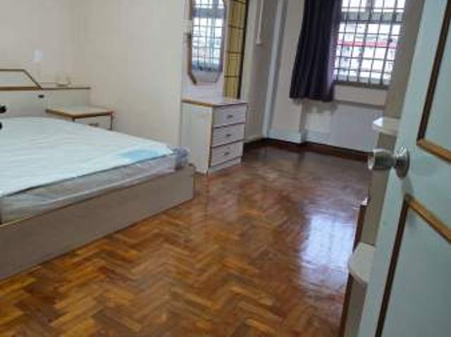 Room for rent in 19 North East, Hougang