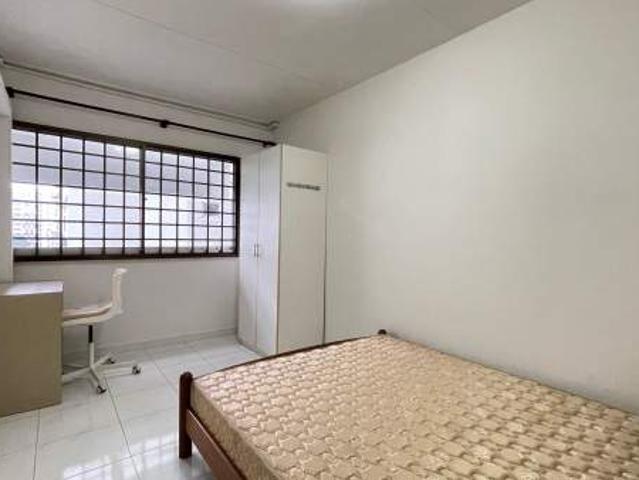 Room for rent in 19 North East, Hougang