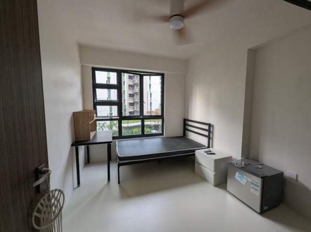 Room for rent in 19 North East, Hougang
