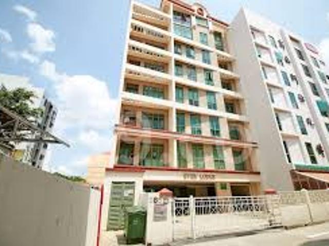 Room for rent in Katong, 14 Central East, Eunos