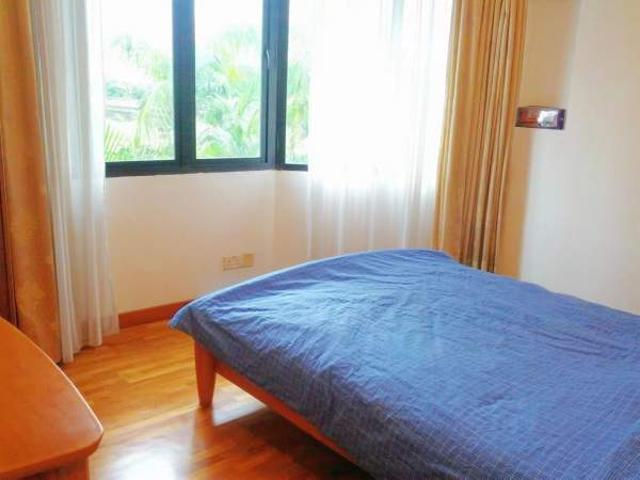 Room for rent in Macpherson