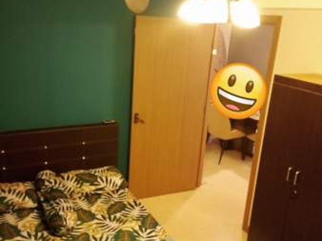 Room for rent in Punggol, 19 North East, Hougang