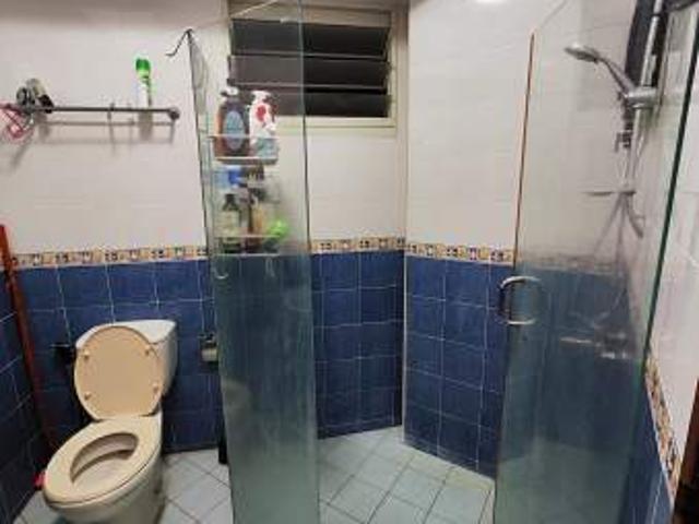 Room for rent in Punggol, 19 North East, Hougang