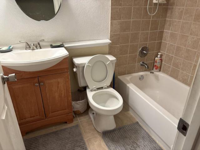 Room for rent in Simi Valley, California