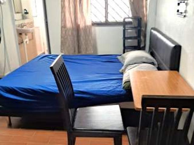 Room for rent in Alexandra Road