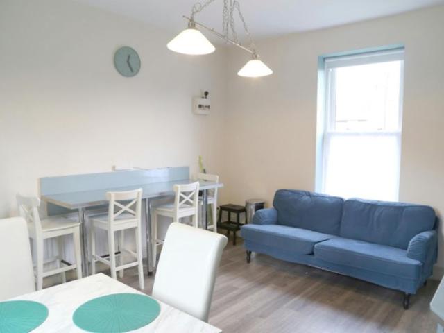 Room to rent in Bluebell, North Tipperary
