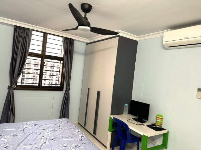 Room for rent