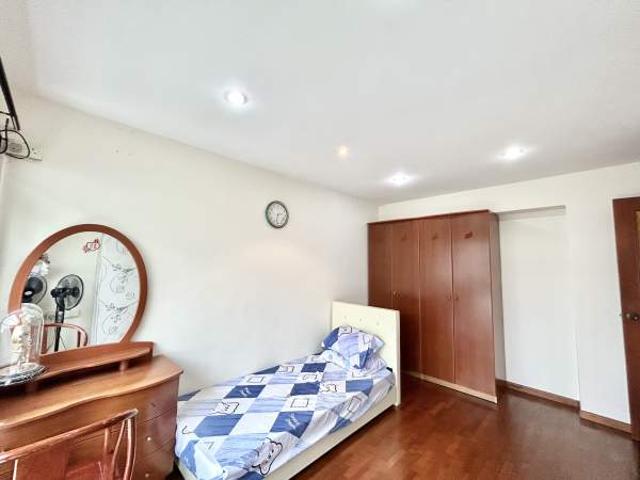 Room for rent