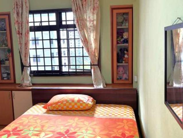 Room for rent in Sengkang, 19 North East, Hougang