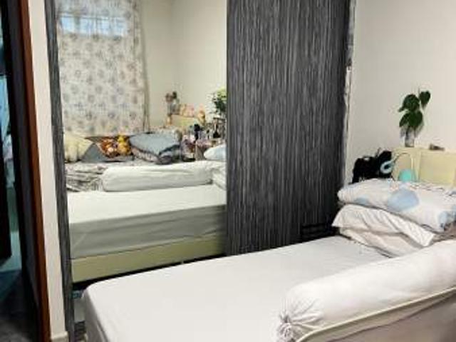 Room for rent in Serangoon