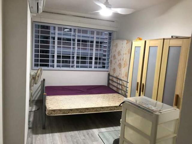 Room for rent in Potong Pasir