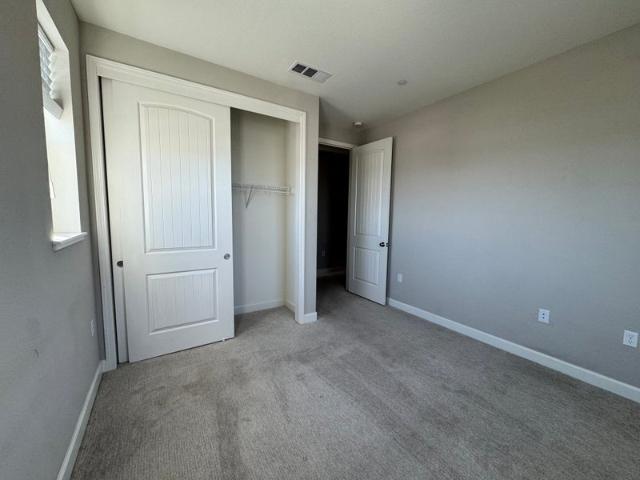 Room for rent in Caltrans Hercules Maintenance Station, Hercules