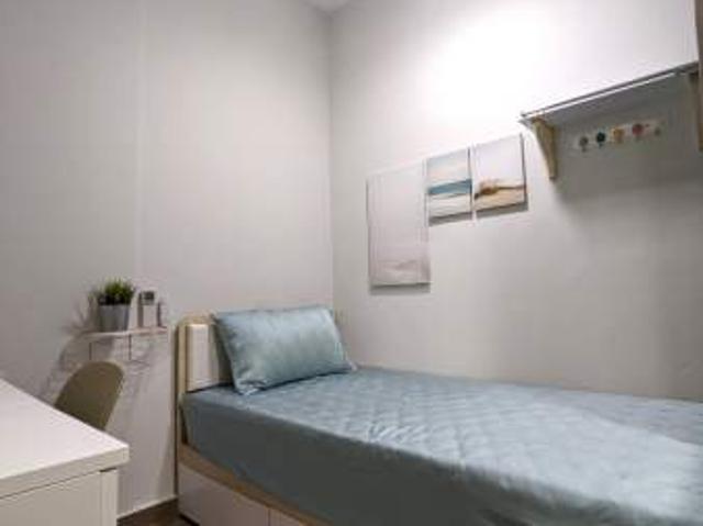Room for rent