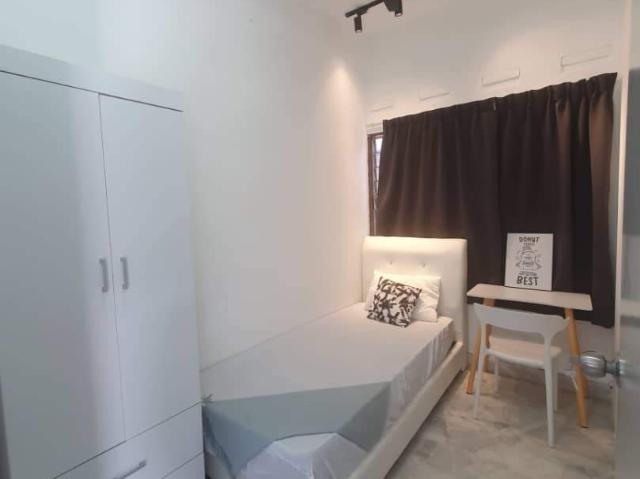 Room for rent in Georgetown, Penang