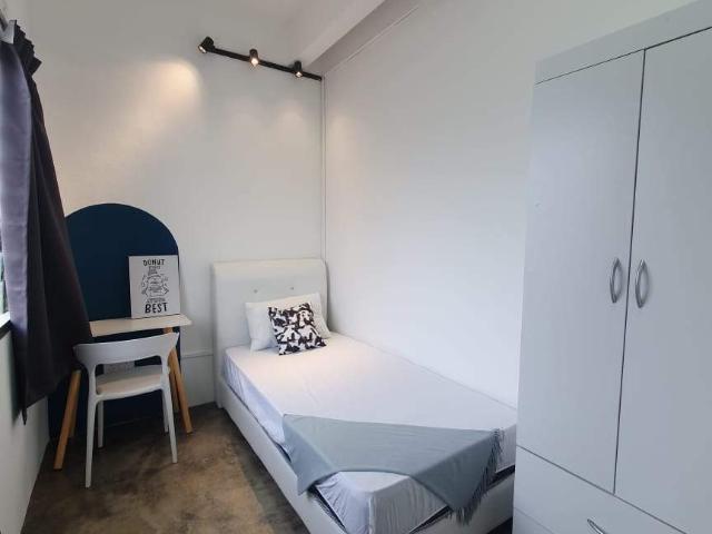 Room for rent in Kampung Perlis, George Town