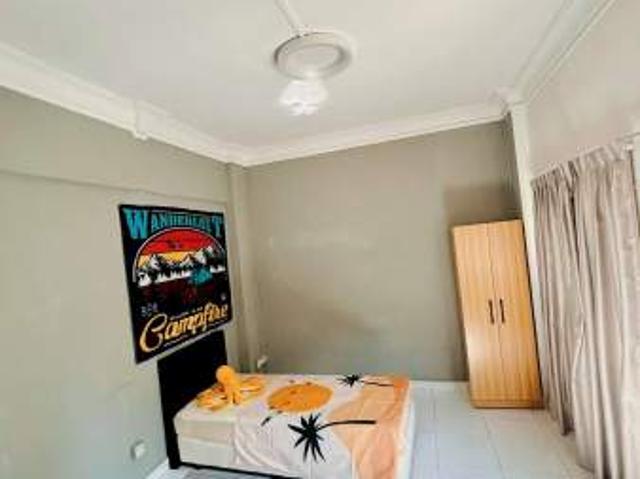 Room for rent in Newton, 11 Central, Newton