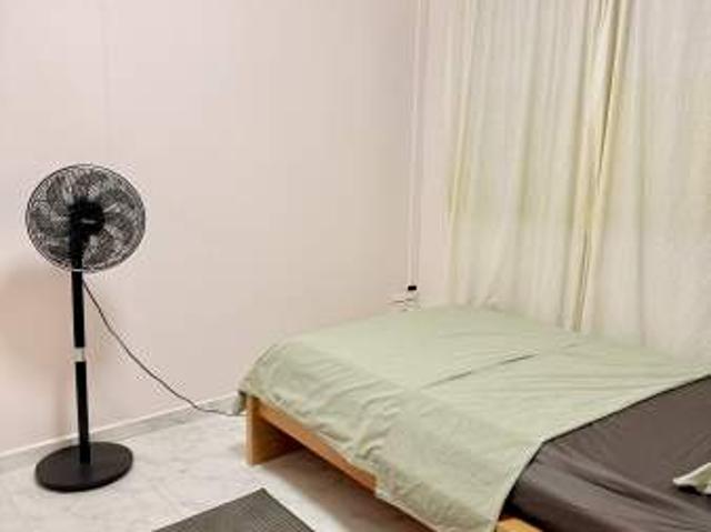 Room for rent in Jurong, 22 Far West, Jurong