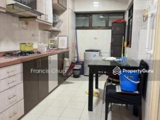 Room for rent in Jurong, 22 Far West, Jurong