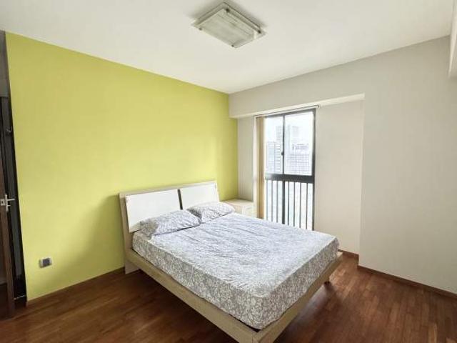 Room for rent in Chinatown