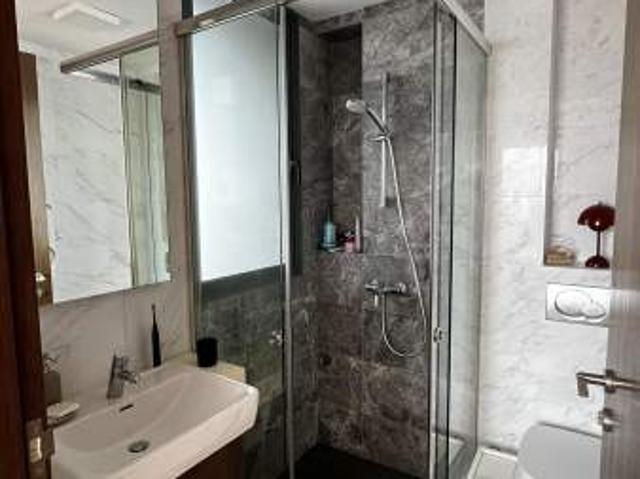 Room for rent in Tiong Bahru