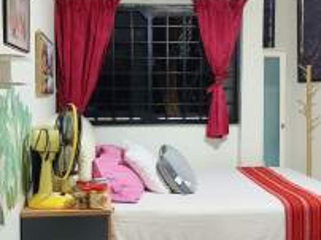 Room for rent in Choa Chu Kang, 05 South West