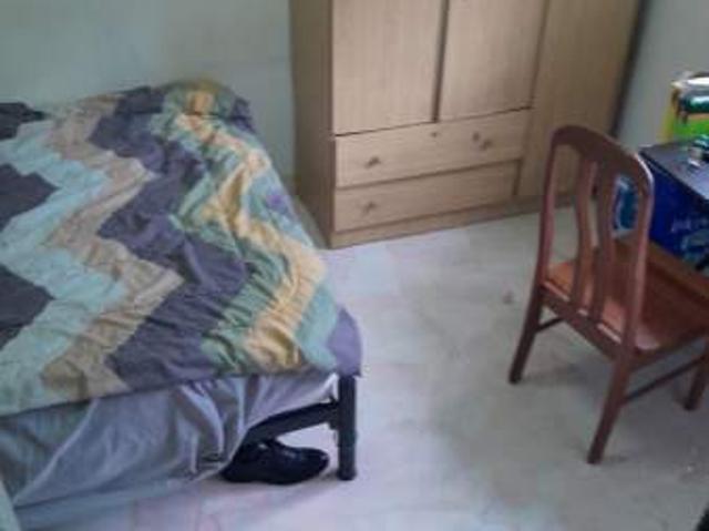 Room for rent in Telok Blangah