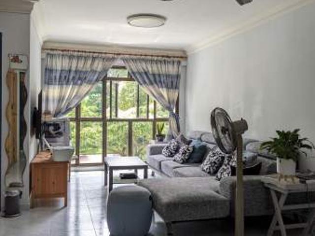 Room for rent in Telok Blangah