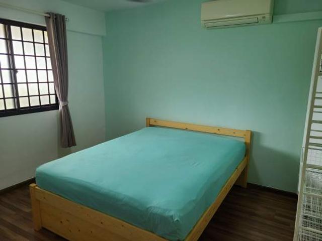 Room for rent in Telok Blangah