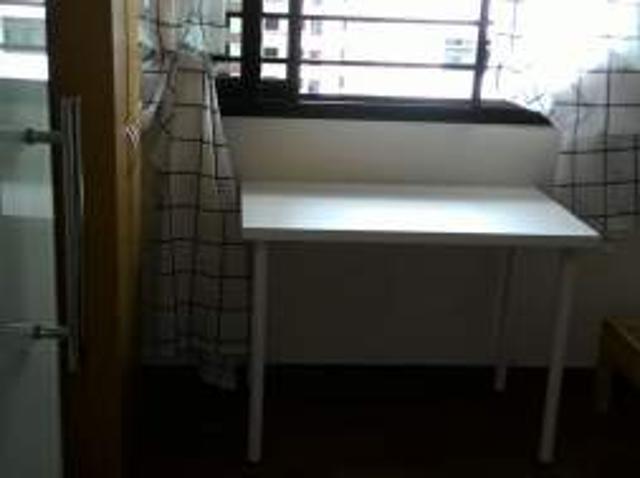 Room for rent in Telok Blangah