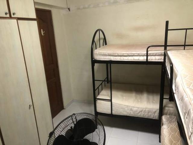 Room for rent in Telok Blangah