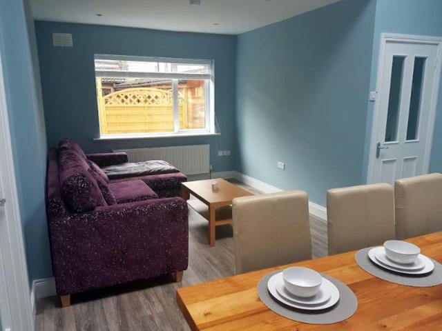 Room to rent in Bluebell, North Tipperary