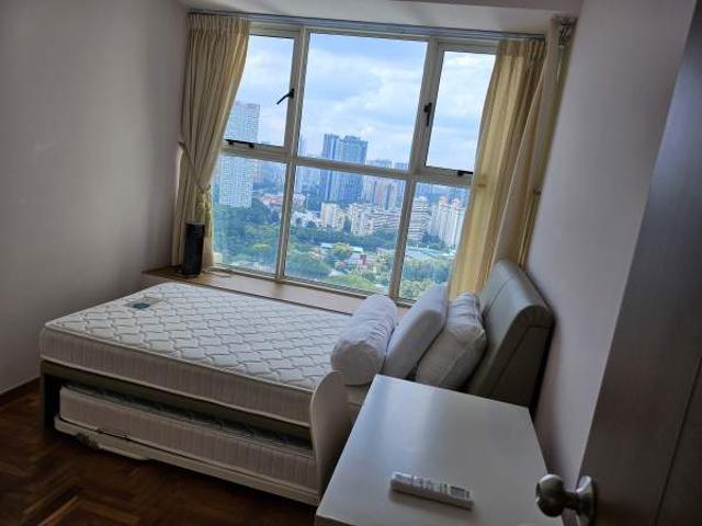 Room for rent in Tiong Bahru
