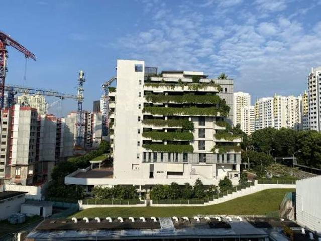 Room for rent in Tiong Bahru